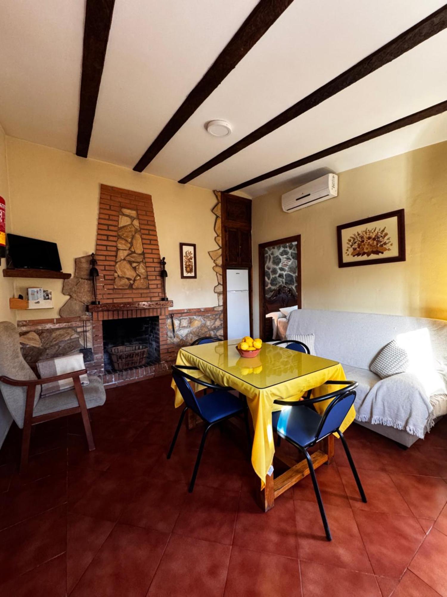 Casas Rurales Carrizosa Navaconcejo Exterior foto